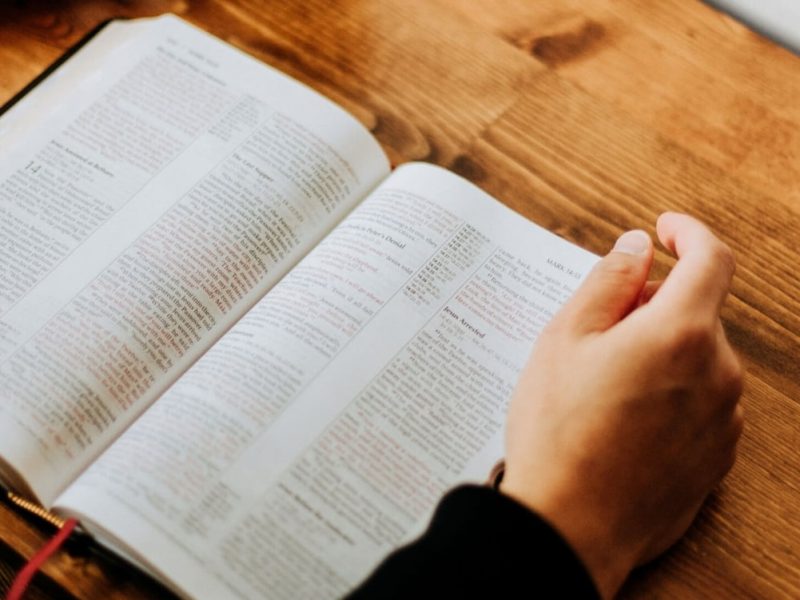 img-ignite-church-about-bg-02